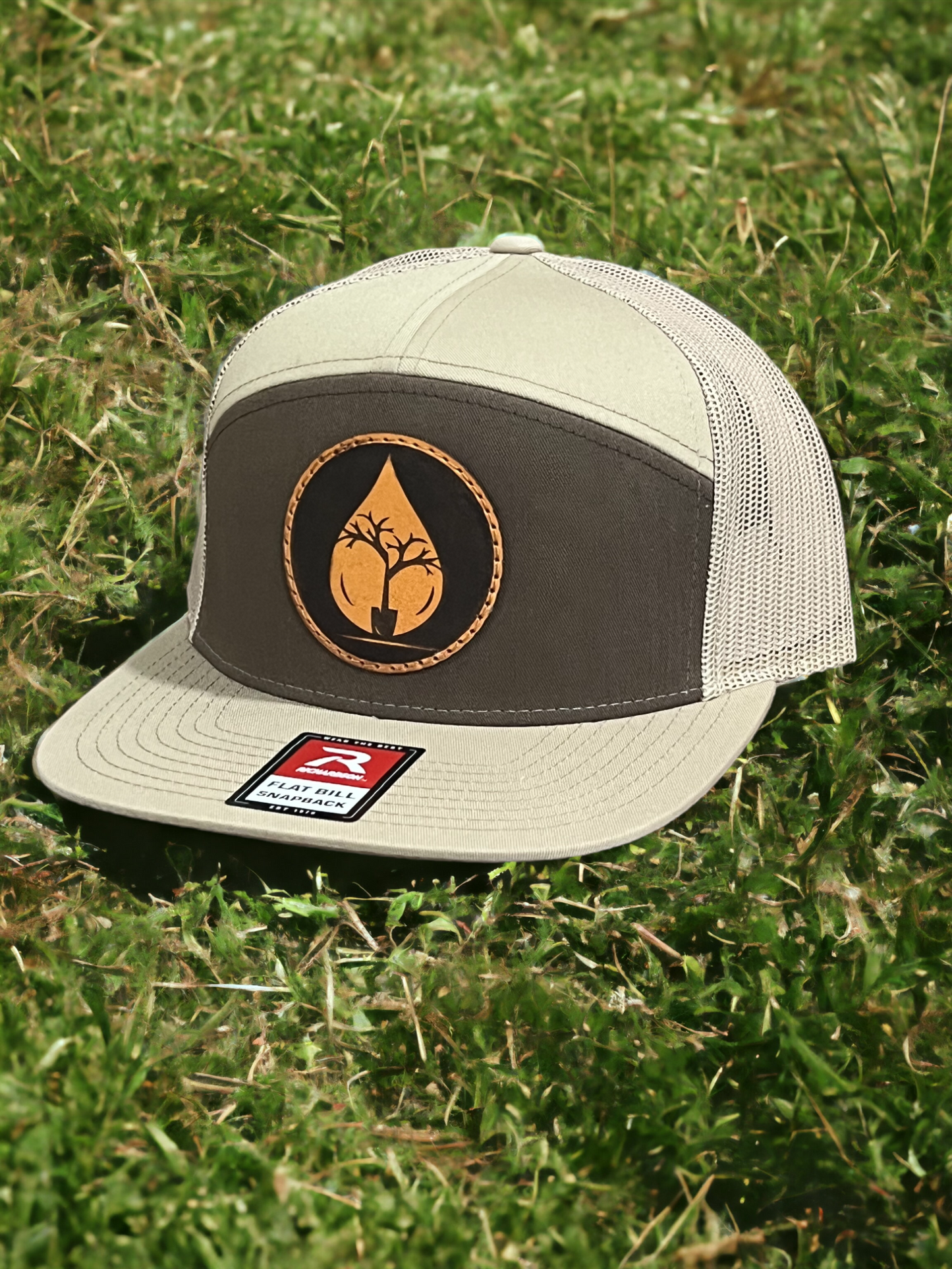 Custom Logo - Richardson 7 Panel